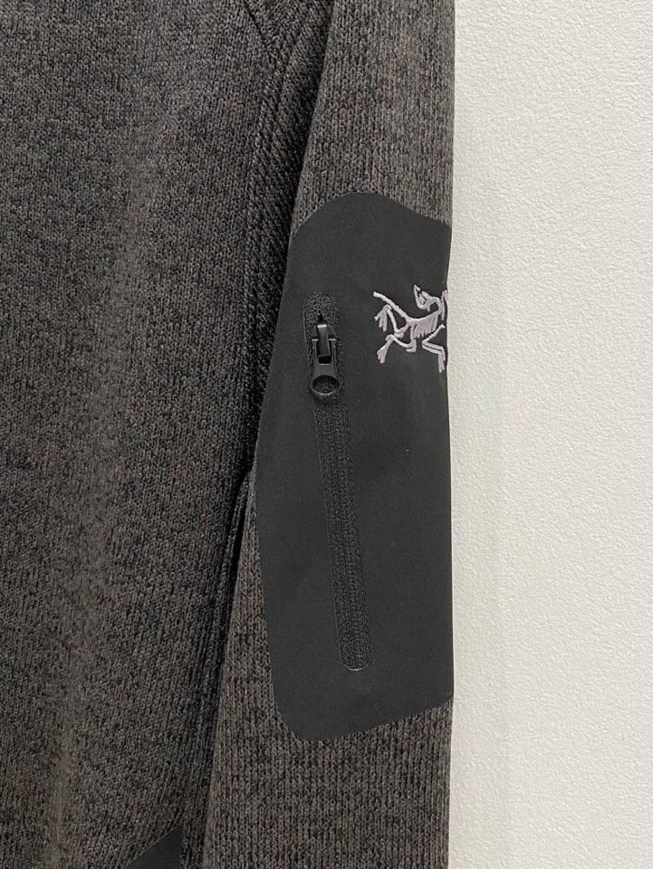 (Arcteryx）始祖鸟秋冬系列 COVERT CARDIGAN 官网同款在售 ！保暖男女同款连帽外套