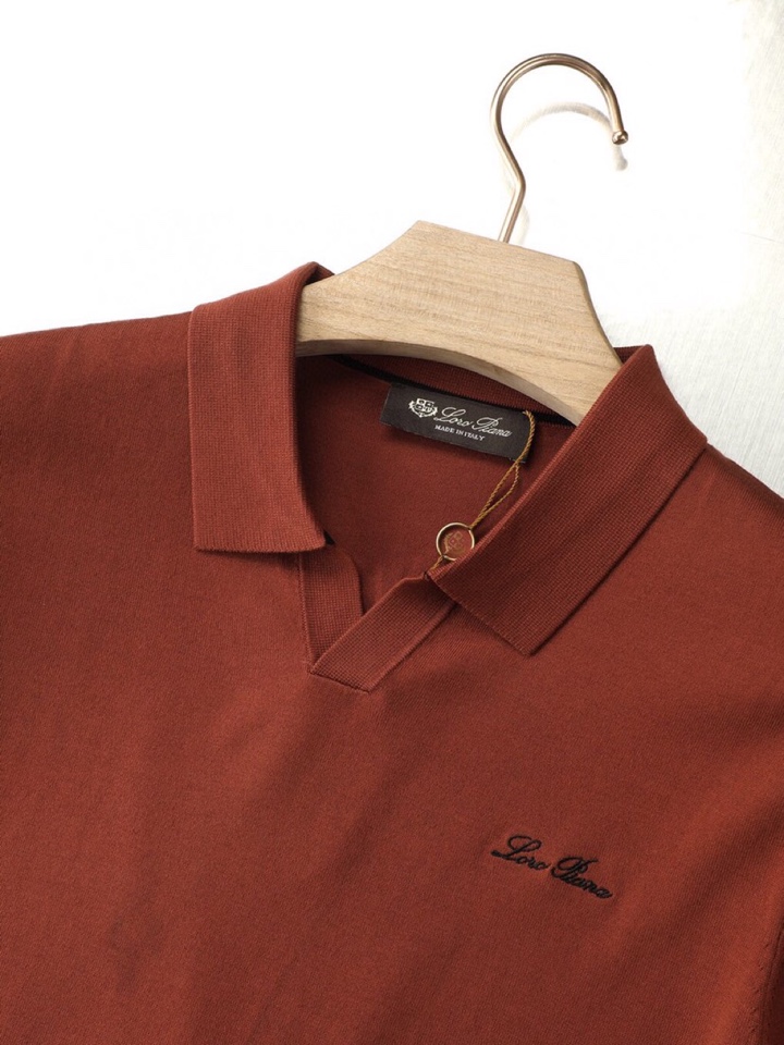 超级爆款推荐，秋冬新品男装系列爆款翻领毛衣针织衫，作为年度最是经典单品，经过设计重新演绎，独特风格设计，