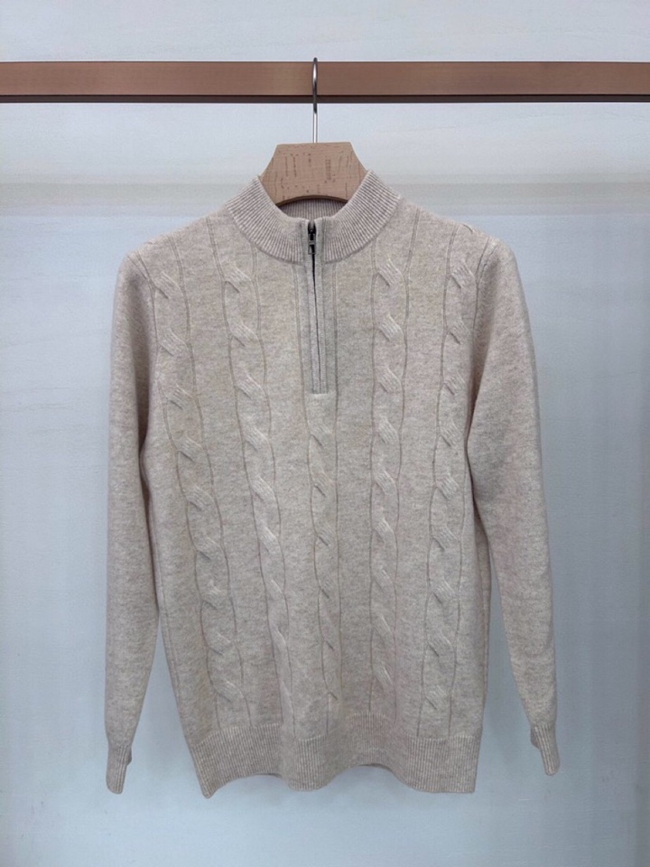 Loro Piana 诺悠翩雅lP🆕 秋冬新品男士半拉链立领毛衣，面料100%羊毛 材质，定制配件，简约