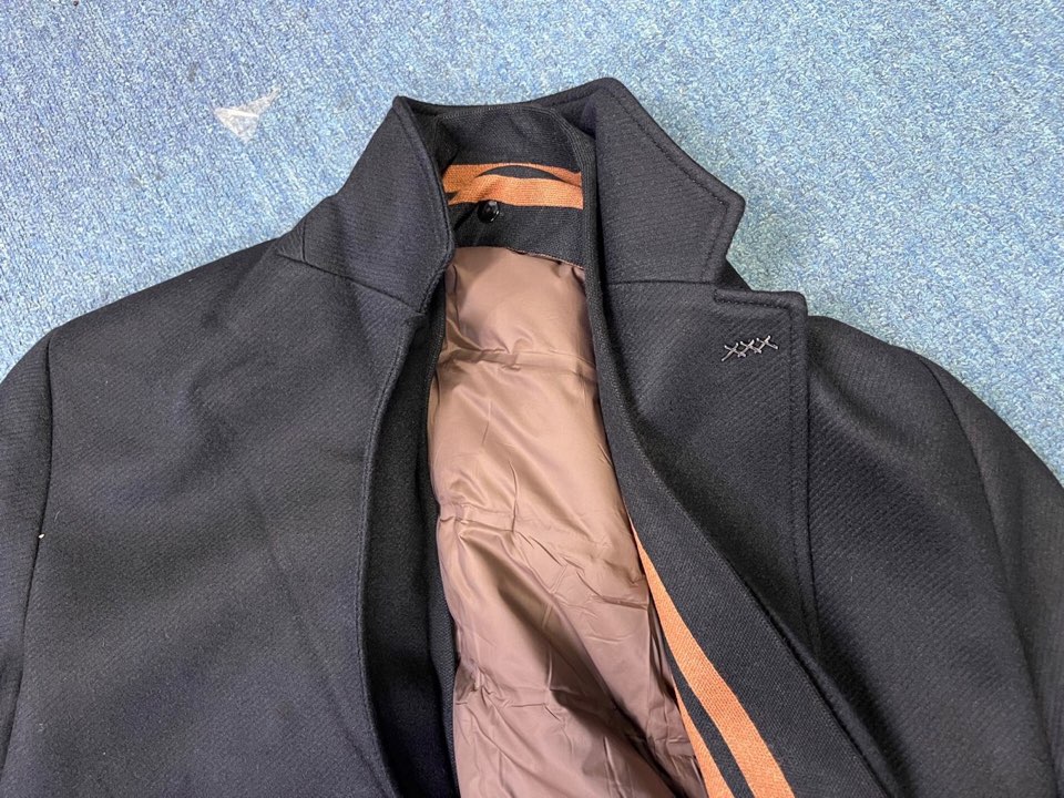 Ermenegildo Zegna 杰尼亚黑 /藏青色中长款羽绒服大衣外套，可卸围巾领 羊毛大衣 羽绒服