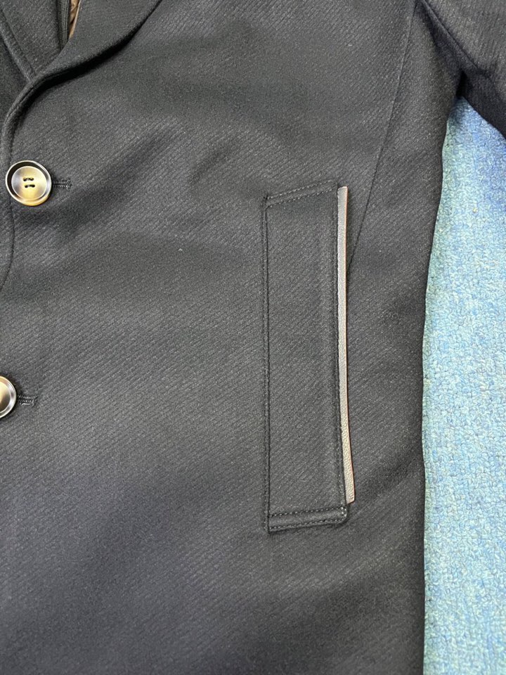 Ermenegildo Zegna 杰尼亚黑 /藏青色中长款羽绒服大衣外套，可卸围巾领 羊毛大衣 羽绒服