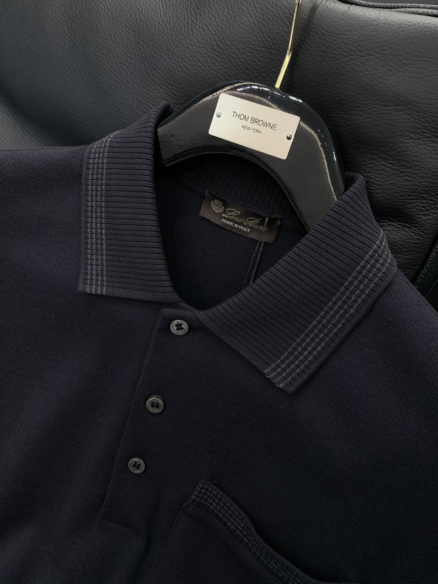 ，lP🆕新款黑色长袖 面料成份: 40%棉30%莫代尔20%腈纶10%羊毛新款细腻易打理羊毛男士翻领短袖