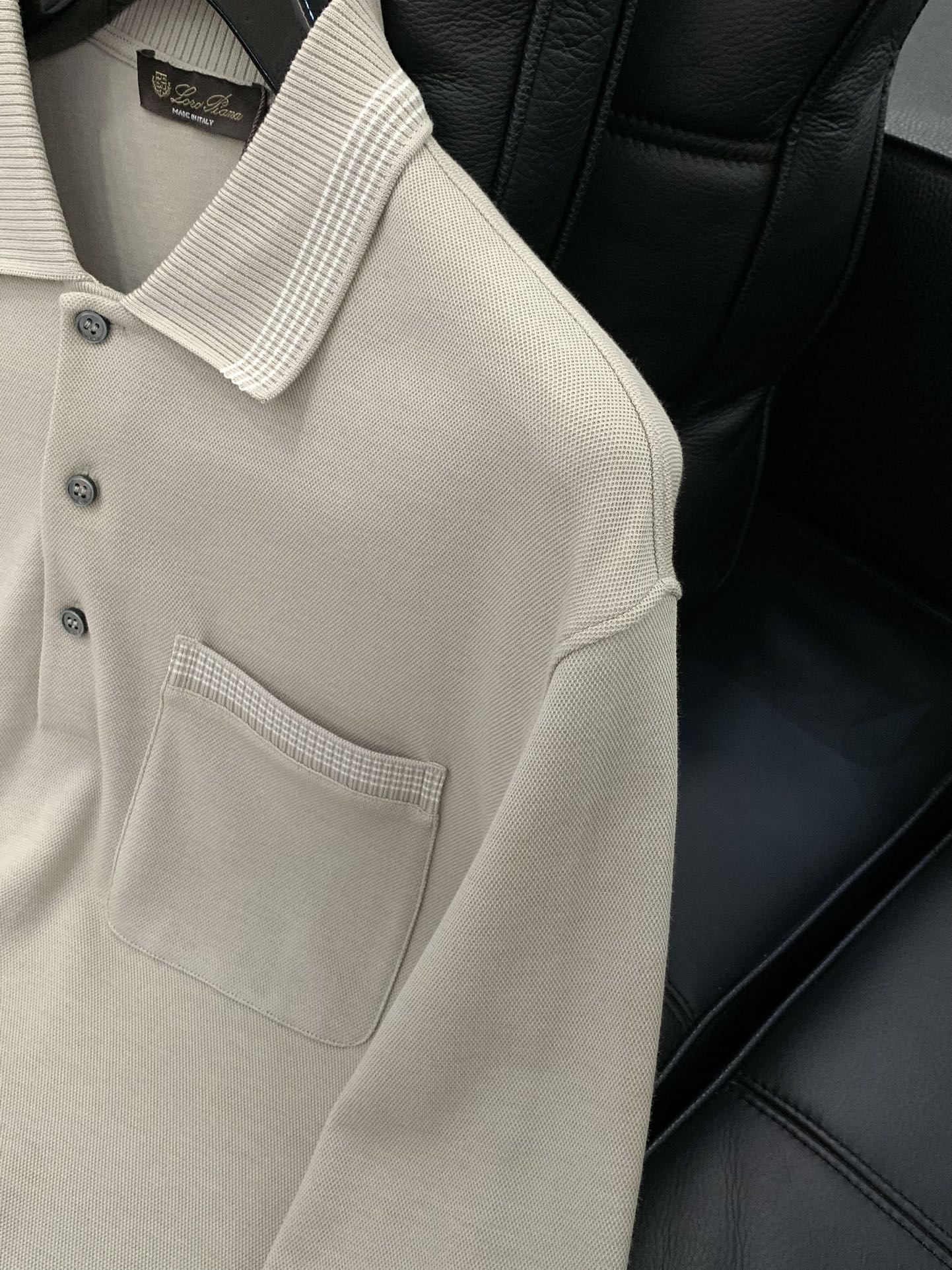 ，lP🆕新款黑色长袖 面料成份: 40%棉30%莫代尔20%腈纶10%羊毛新款细腻易打理羊毛男士翻领短袖