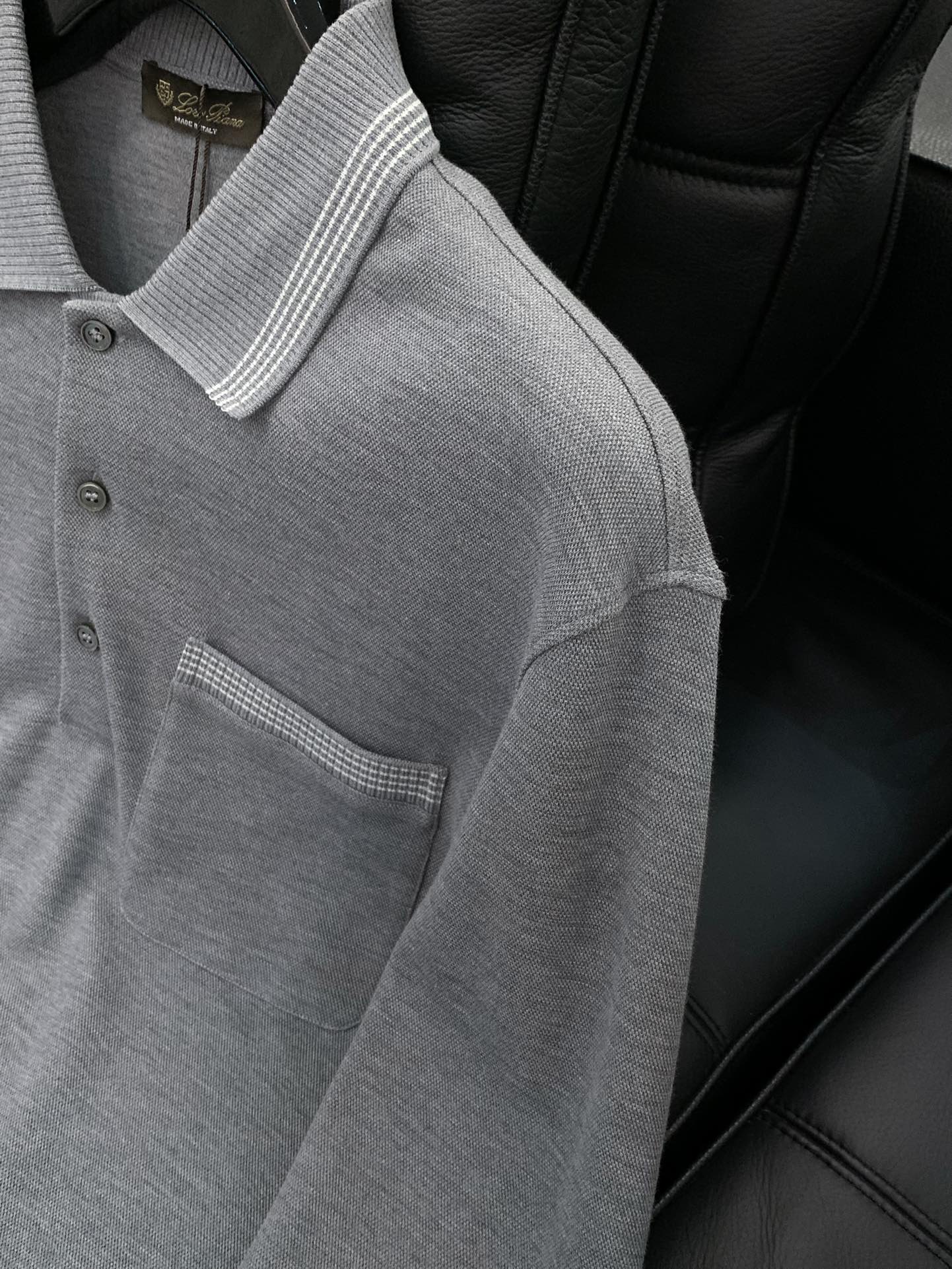 ，lP🆕新款黑色长袖 面料成份: 40%棉30%莫代尔20%腈纶10%羊毛新款细腻易打理羊毛男士翻领短袖