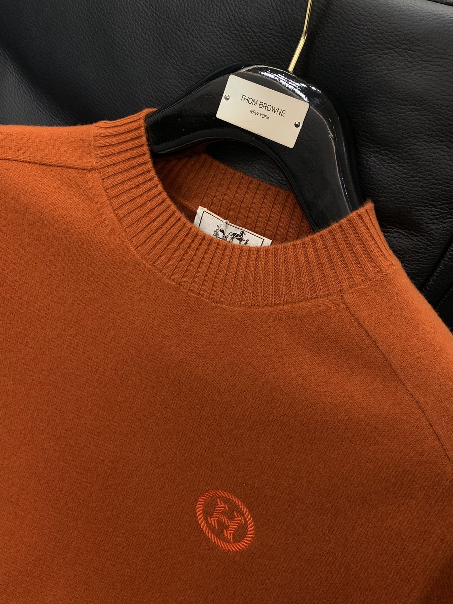 ，Hermès 爱马仕，2025冬季最新品，专柜同步有售，原单狠货，时尚休闲圆领🦙羊毛长袖针织毛衣，定制