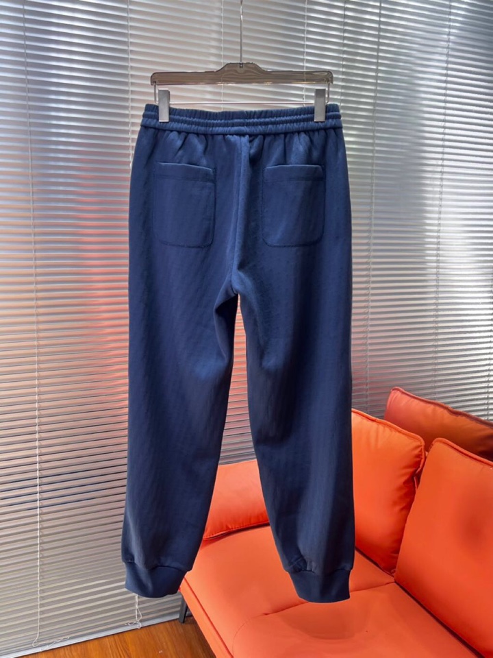 Dior 迪奥2025秋冬新品运动休闲连帽套装，十足腔调 上身非常的赞 超有型 绝对是吸引回头率的利器！