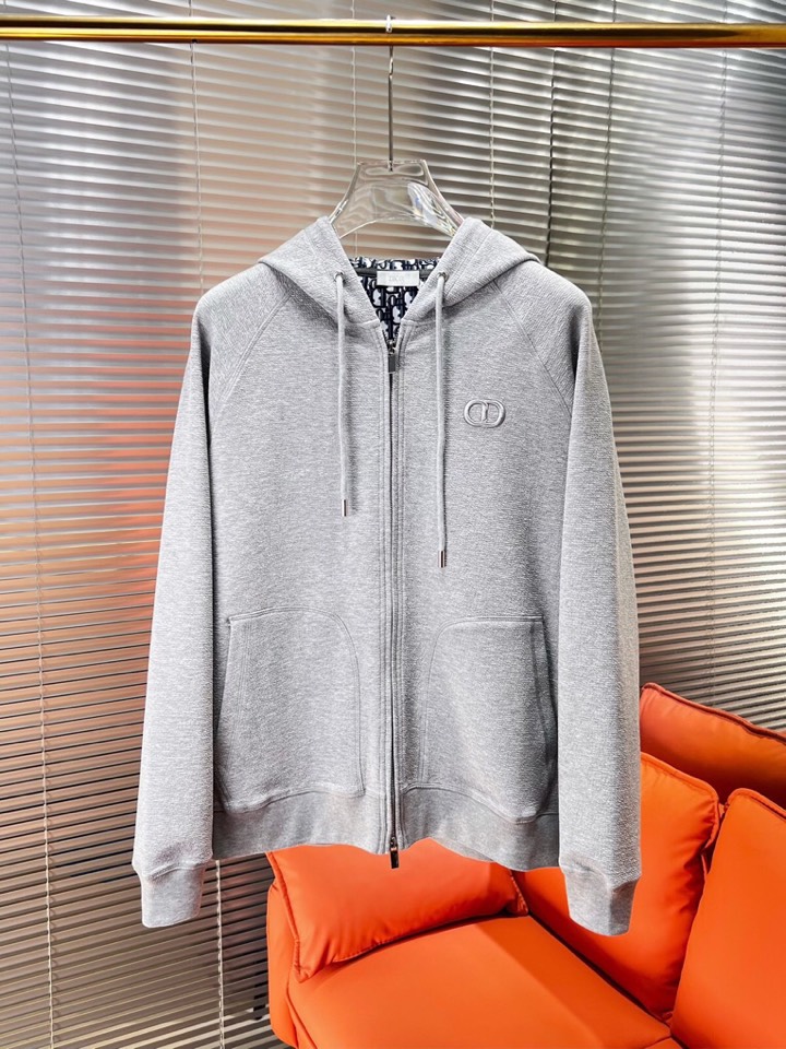 Dior 迪奥胸前字母刺绣连帽卫衣开衫拉链外套，\n面料采用高克重面料，上身舒服透气，手感极佳，胸前字母