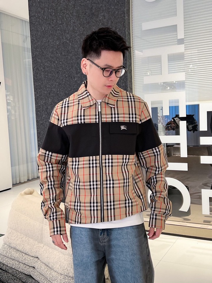 巴宝莉 官网同款，三标齐全，提前发售 2025ss秋冬新款男士夹克外套， 原单三标齐全高端版本 定制面料