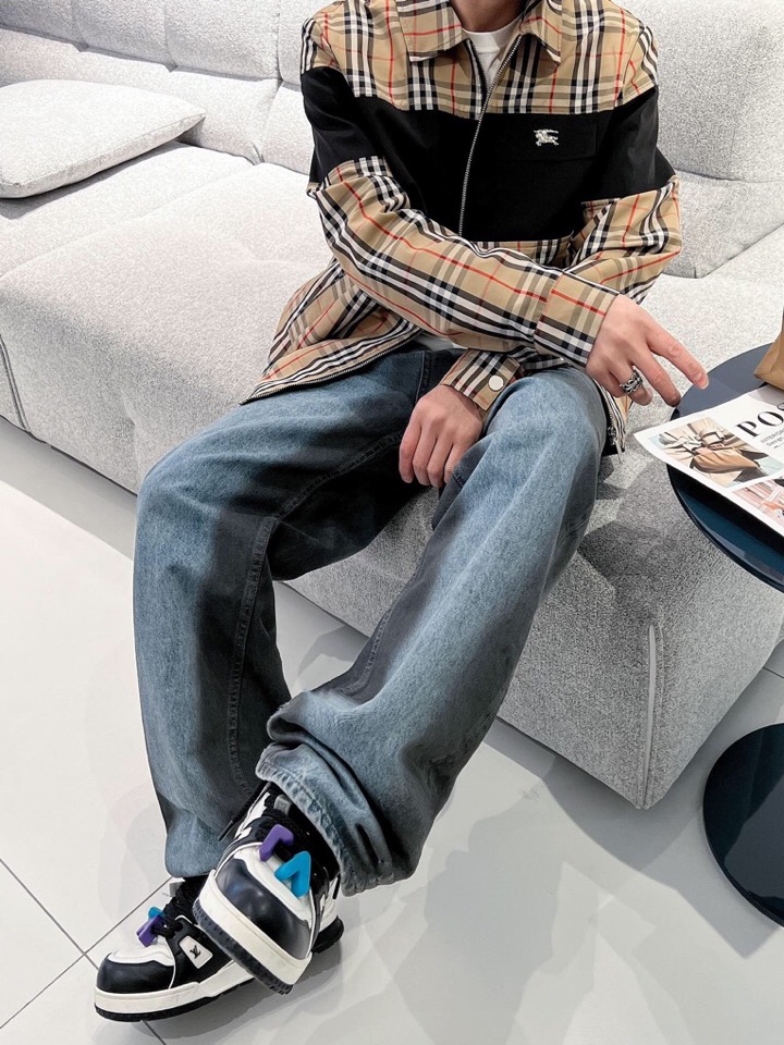 巴宝莉 官网同款，三标齐全，提前发售 2025ss秋冬新款男士夹克外套， 原单三标齐全高端版本 定制面料