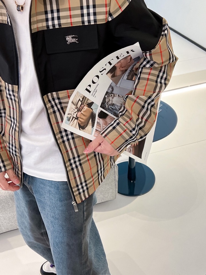 巴宝莉 官网同款，三标齐全，提前发售 2025ss秋冬新款男士夹克外套， 原单三标齐全高端版本 定制面料