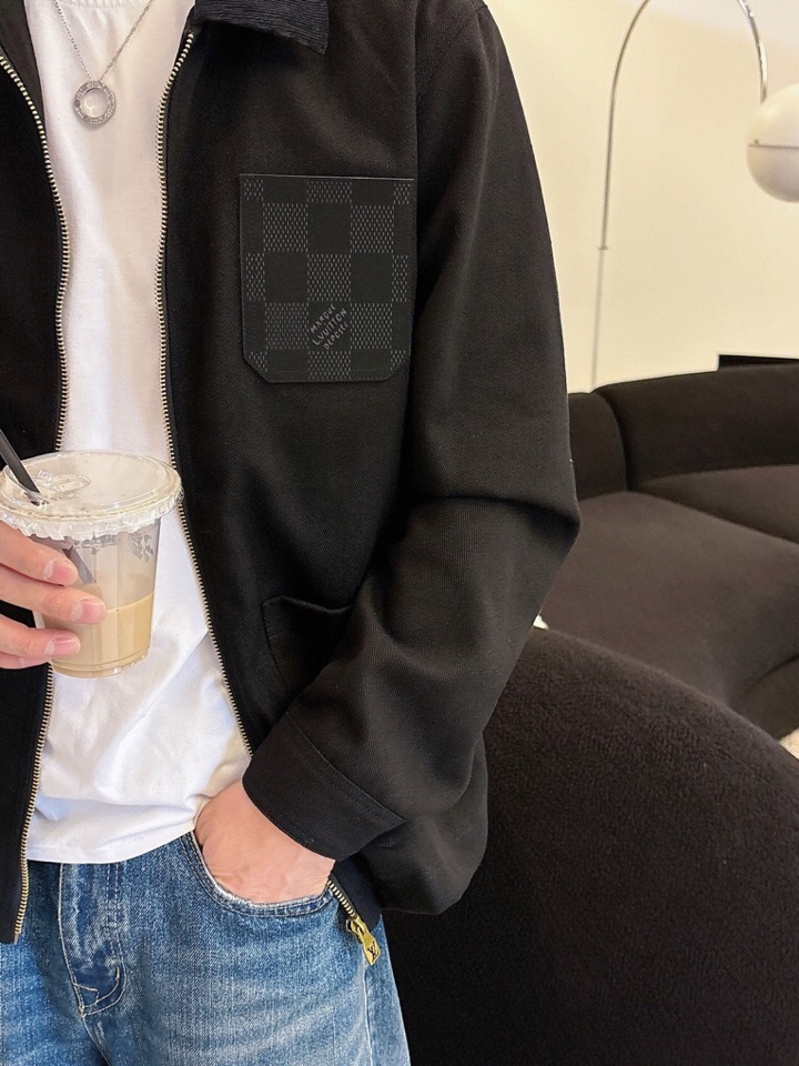 LV 路易威登 官网同款，三标齐全，提前发售 2025ss秋冬新款男士夹克外套，原单三标齐全高端版本 定