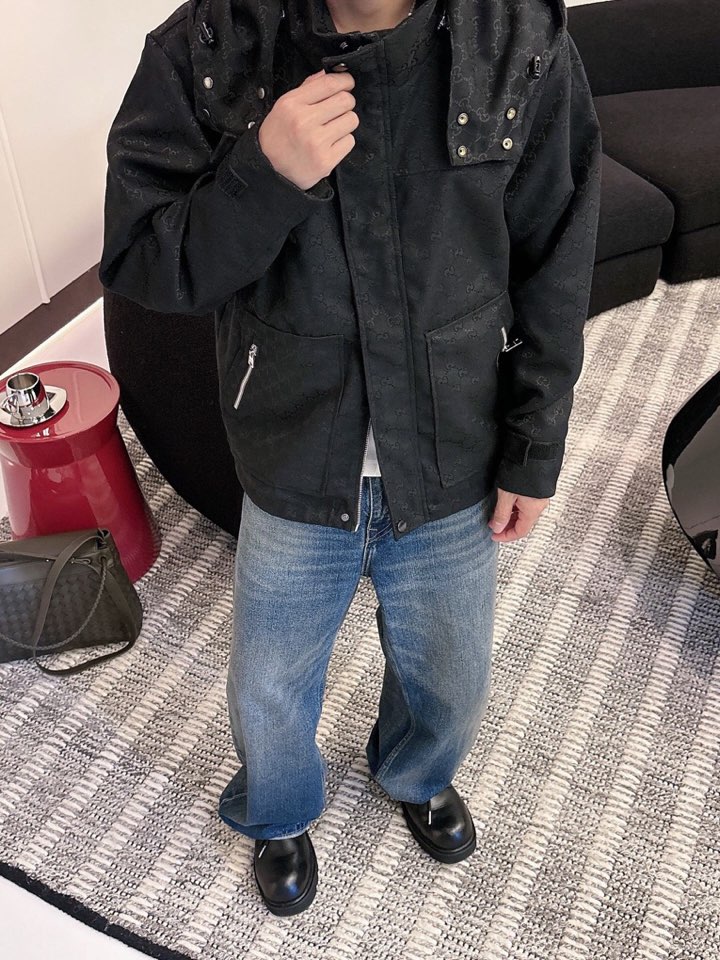 古奇 官网同款，三标齐全，提前发售 2025ss秋冬新款男士夹克外套，原单三标齐全高端版本 定制面料 透