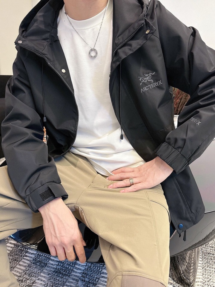 始祖鸟 官网同款，三标齐全，提前发售 2025ss秋冬新款男士夹克外套，原单三标齐全高端版本 定制面料 