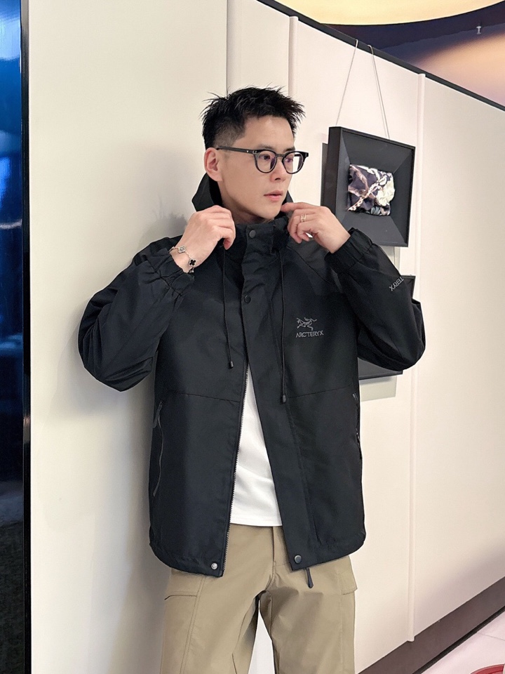 始祖鸟 官网同款，三标齐全，提前发售 2025ss秋冬新款男士夹克外套，原单三标齐全高端版本 定制面料 
