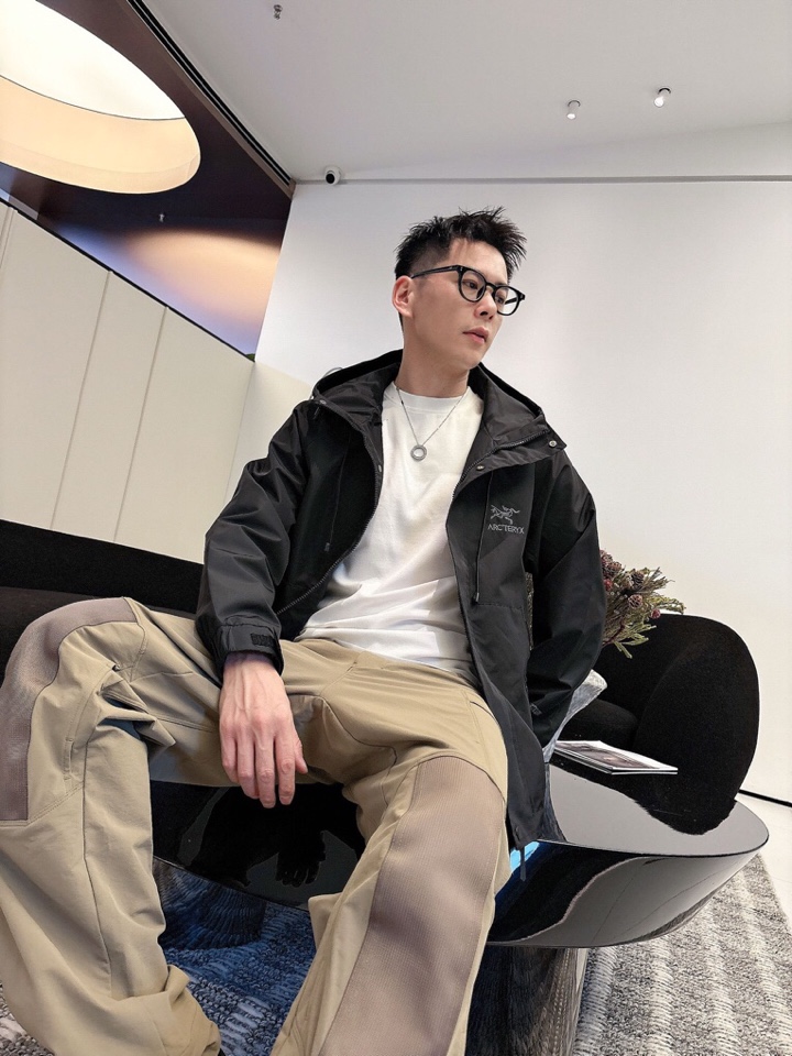 始祖鸟 官网同款，三标齐全，提前发售 2025ss秋冬新款男士夹克外套，原单三标齐全高端版本 定制面料 