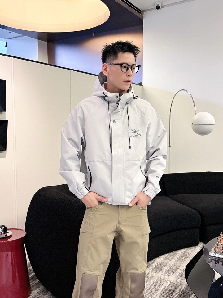 始祖鸟 官网同款，三标齐全，提前发售 2025ss秋冬新款男士夹克外套，原单三标齐全高端版本 定制面料 