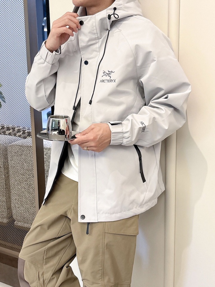 始祖鸟 官网同款，三标齐全，提前发售 2025ss秋冬新款男士夹克外套，原单三标齐全高端版本 定制面料 