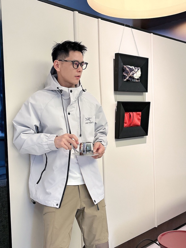 始祖鸟 官网同款，三标齐全，提前发售 2025ss秋冬新款男士夹克外套，原单三标齐全高端版本 定制面料 