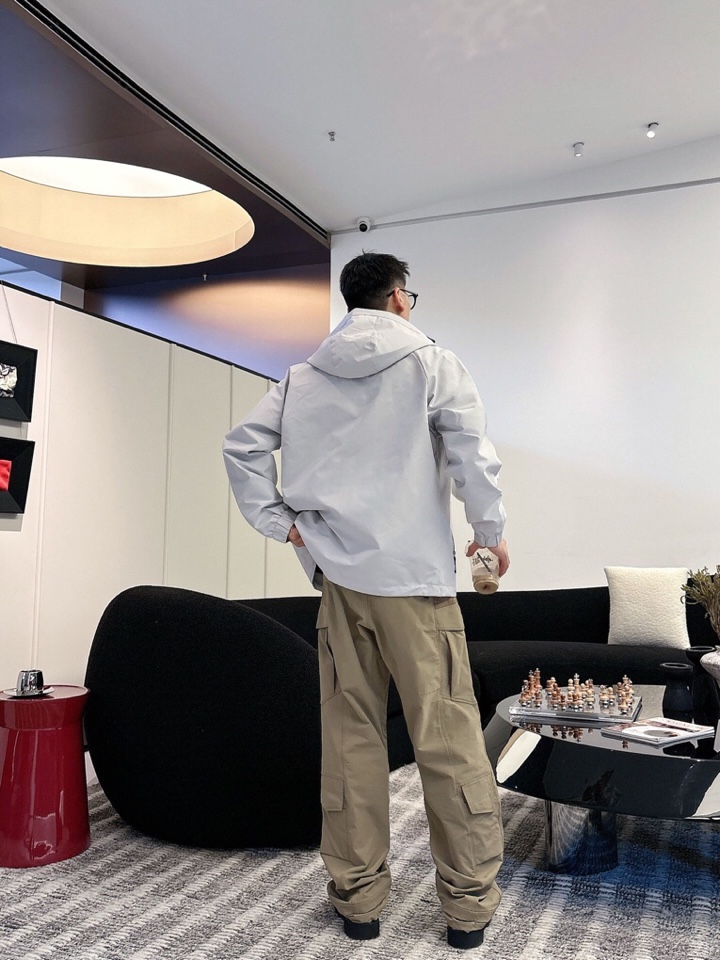 迪桑特 官网同款，三标齐全，提前发售 2025ss秋冬新款男士夹克外套，原单三标齐全高端版本 定制面料 