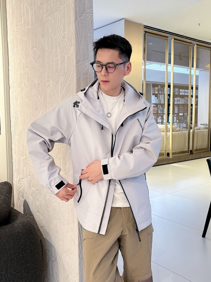 迪桑特 官网同款，三标齐全，提前发售 2025ss秋冬新款男士夹克外套，原单三标齐全高端版本 定制面料 