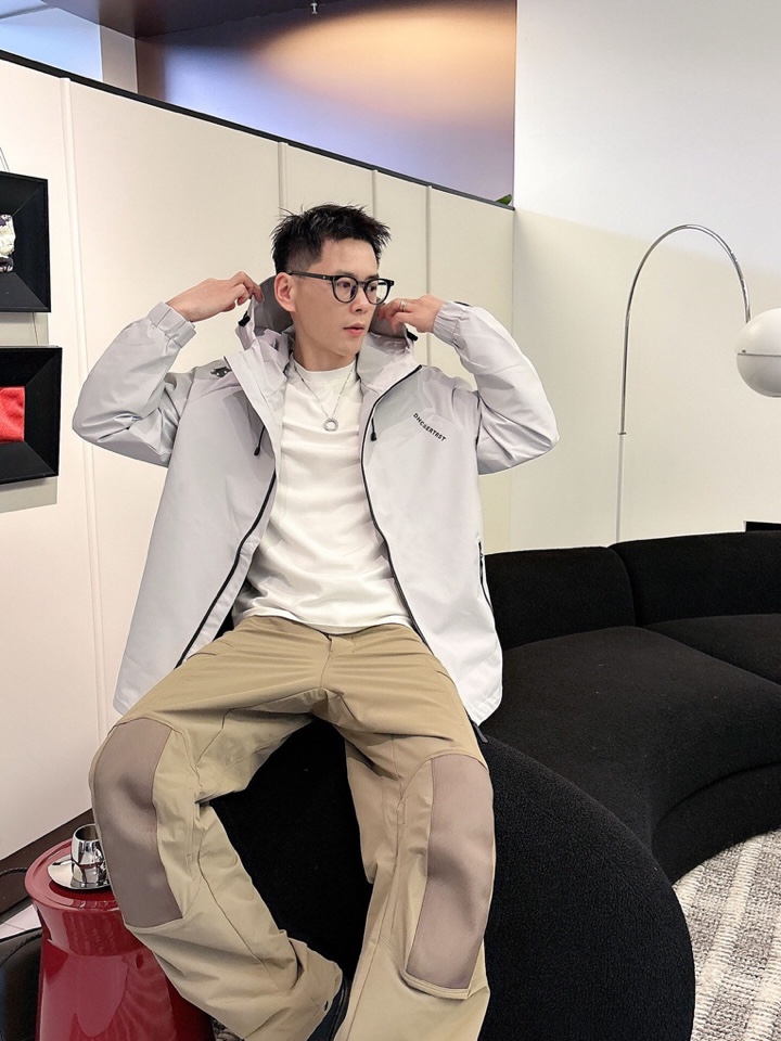 迪桑特 官网同款，三标齐全，提前发售 2025ss秋冬新款男士夹克外套，原单三标齐全高端版本 定制面料 