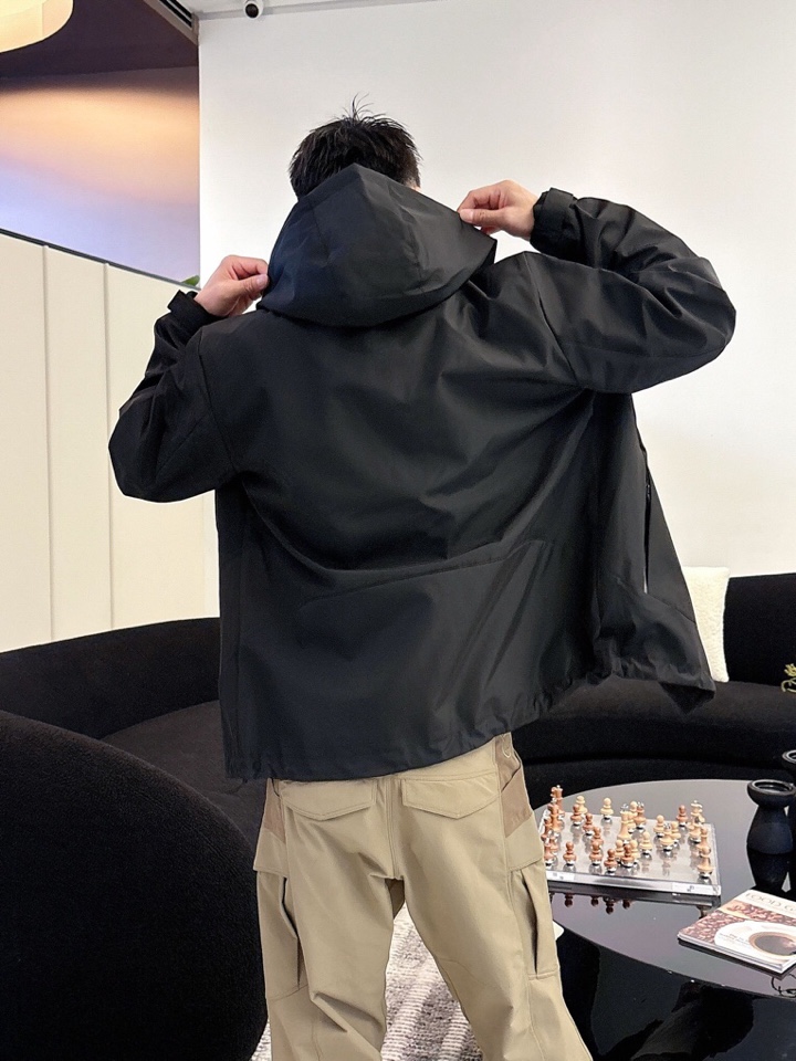 alo 官网同款，三标齐全，提前发售 2025ss秋冬新款男士夹克外套，原单三标齐全高端版本 定制面料 