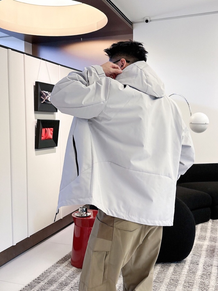 alo 官网同款，三标齐全，提前发售 2025ss秋冬新款男士夹克外套，原单三标齐全高端版本 定制面料 