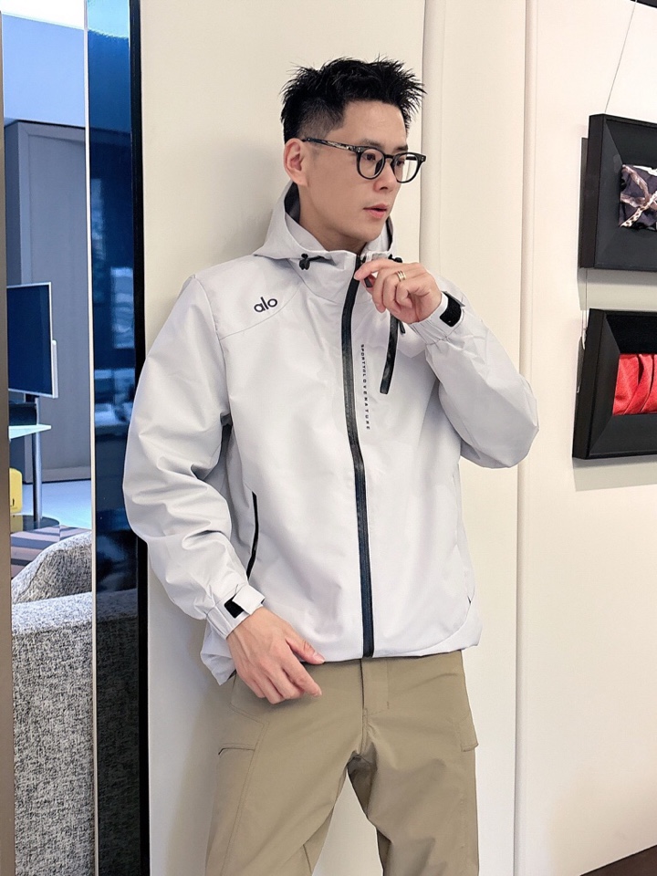 alo 官网同款，三标齐全，提前发售 2025ss秋冬新款男士夹克外套，原单三标齐全高端版本 定制面料 