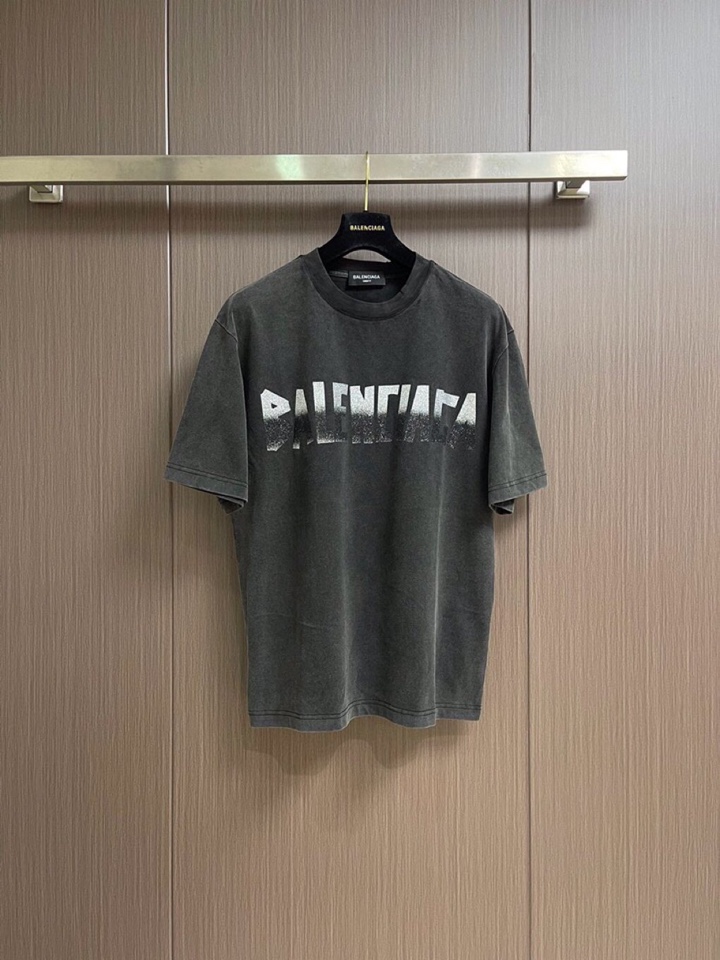 BALENCIAGA 巴黎世家2025ss秋季限定款胶带印花短袖圆领T恤，GSM重磅精梳棉，对比市面25