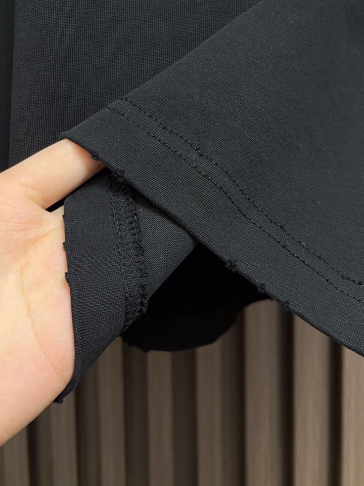 Louis Vuitton 路易威登LV 2025ss夏季新款做旧圆领T恤，定制YB雪花全棉材质 透气舒