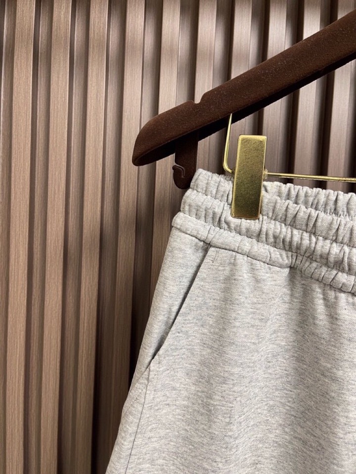 Chrome Hearts 克罗心梵文标识系列卫裤休闲裤，后袋梵文刺绣设计，日本进口毛圈提花棉料，厚度和