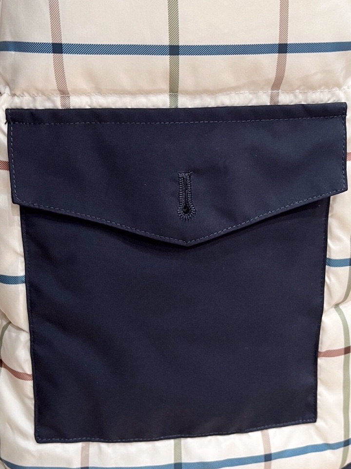 Loro Piana 诺悠翩雅lP🆕 秋冬火爆经典立领款羽绒服外套\n颜色：黑色，藏青\n码数：M-3 