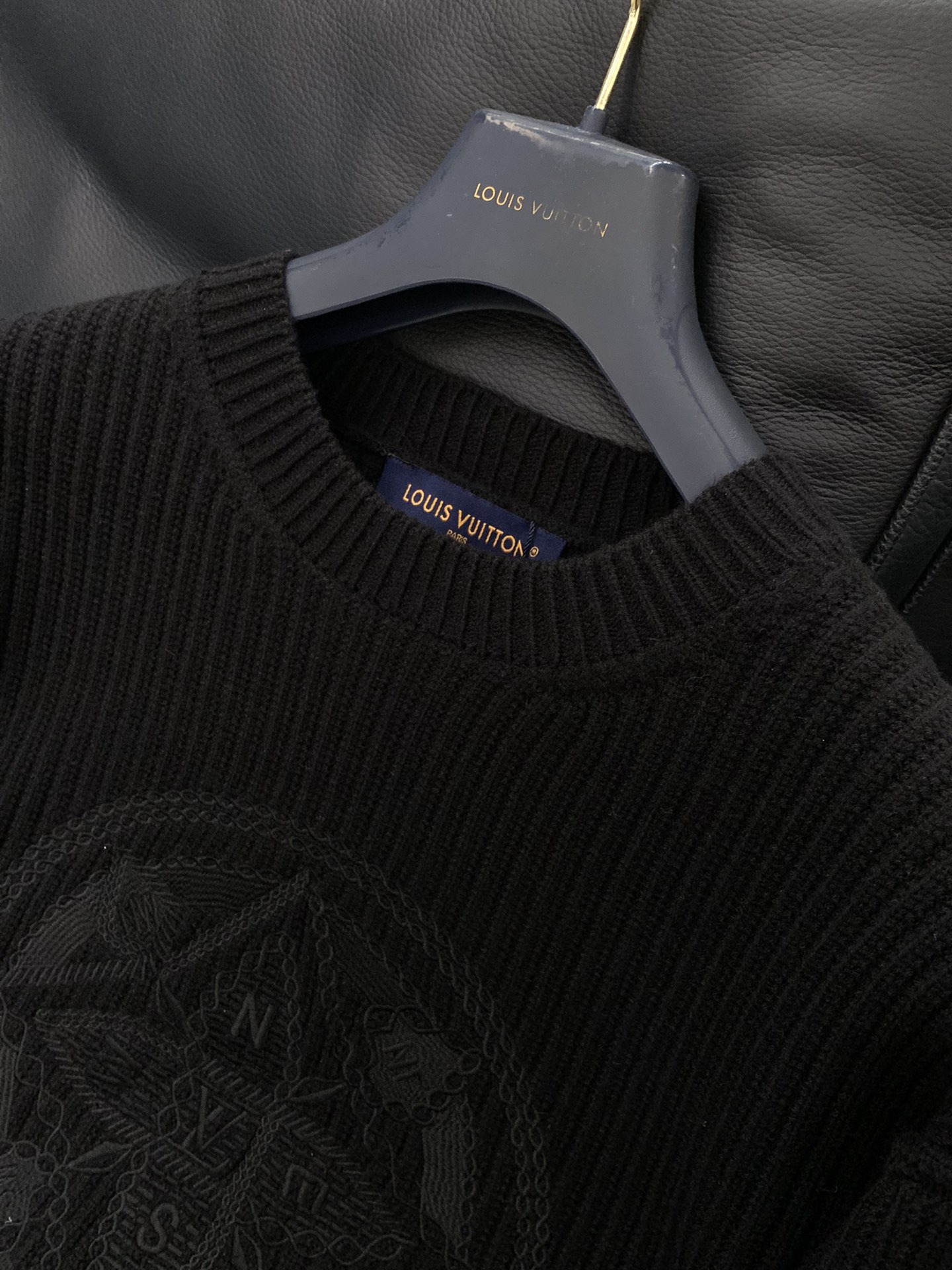 ，LouisVuitton 路易威登，2025秋季最新款，专柜同步有售，原单狠货，时尚休闲圆领长袖针织毛