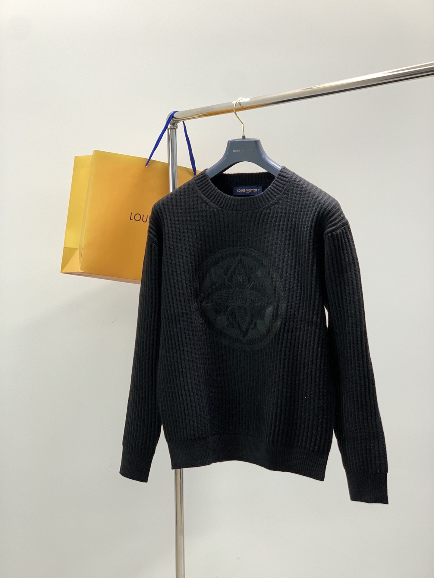 ，LouisVuitton 路易威登，2025秋季最新款，专柜同步有售，原单狠货，时尚休闲圆领长袖针织毛