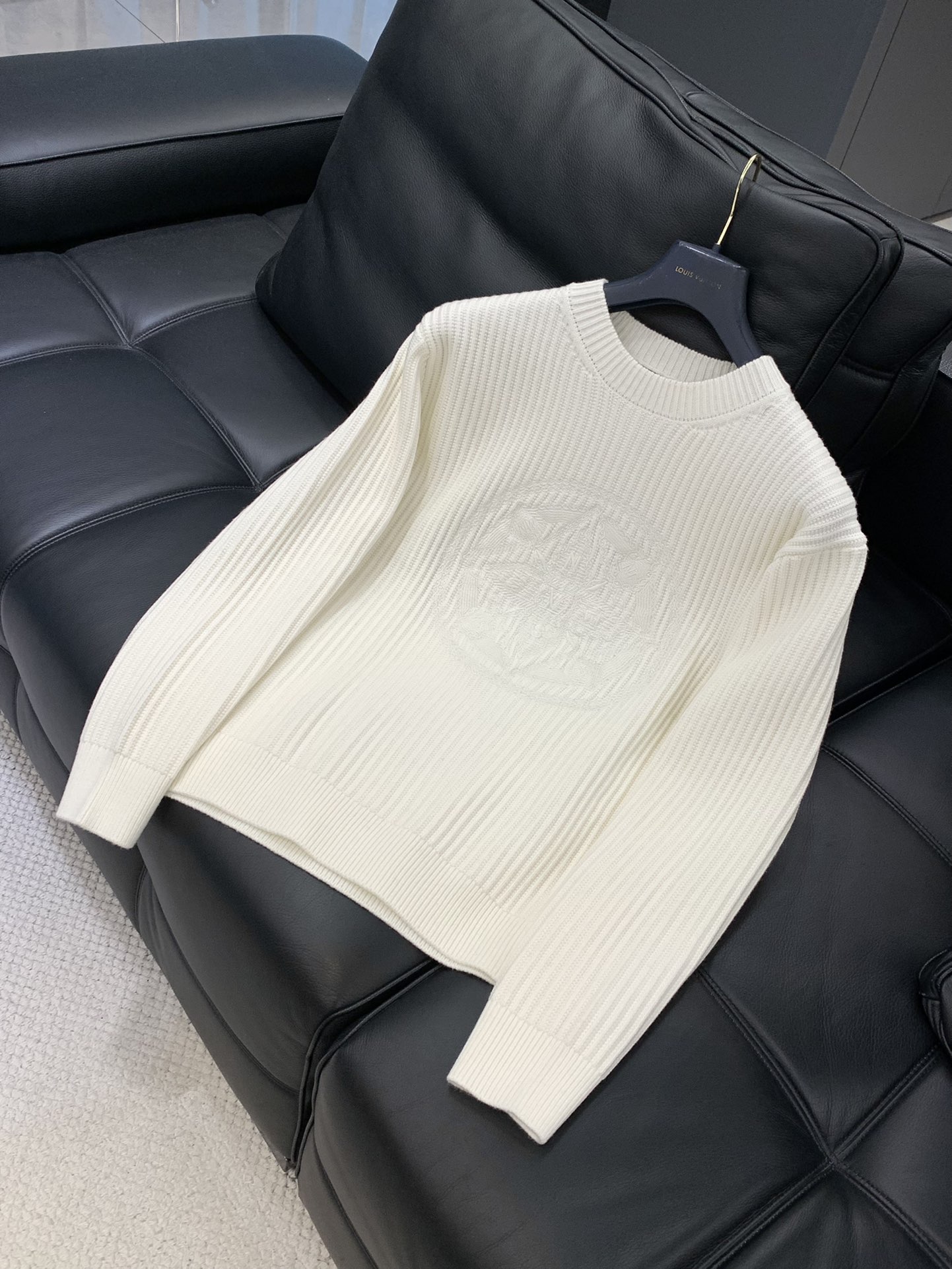 ，LouisVuitton 路易威登，2025秋季最新款，专柜同步有售，原单狠货，时尚休闲圆领长袖针织毛