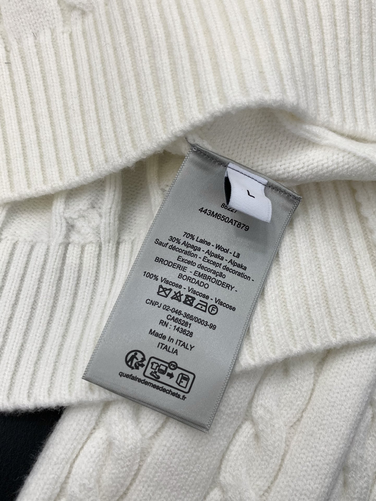 ，Dior 迪奥， 2025冬季新品，专柜同步有售，简约时尚休闲圆领长袖针织毛衣，原版进口面料，舒适透气