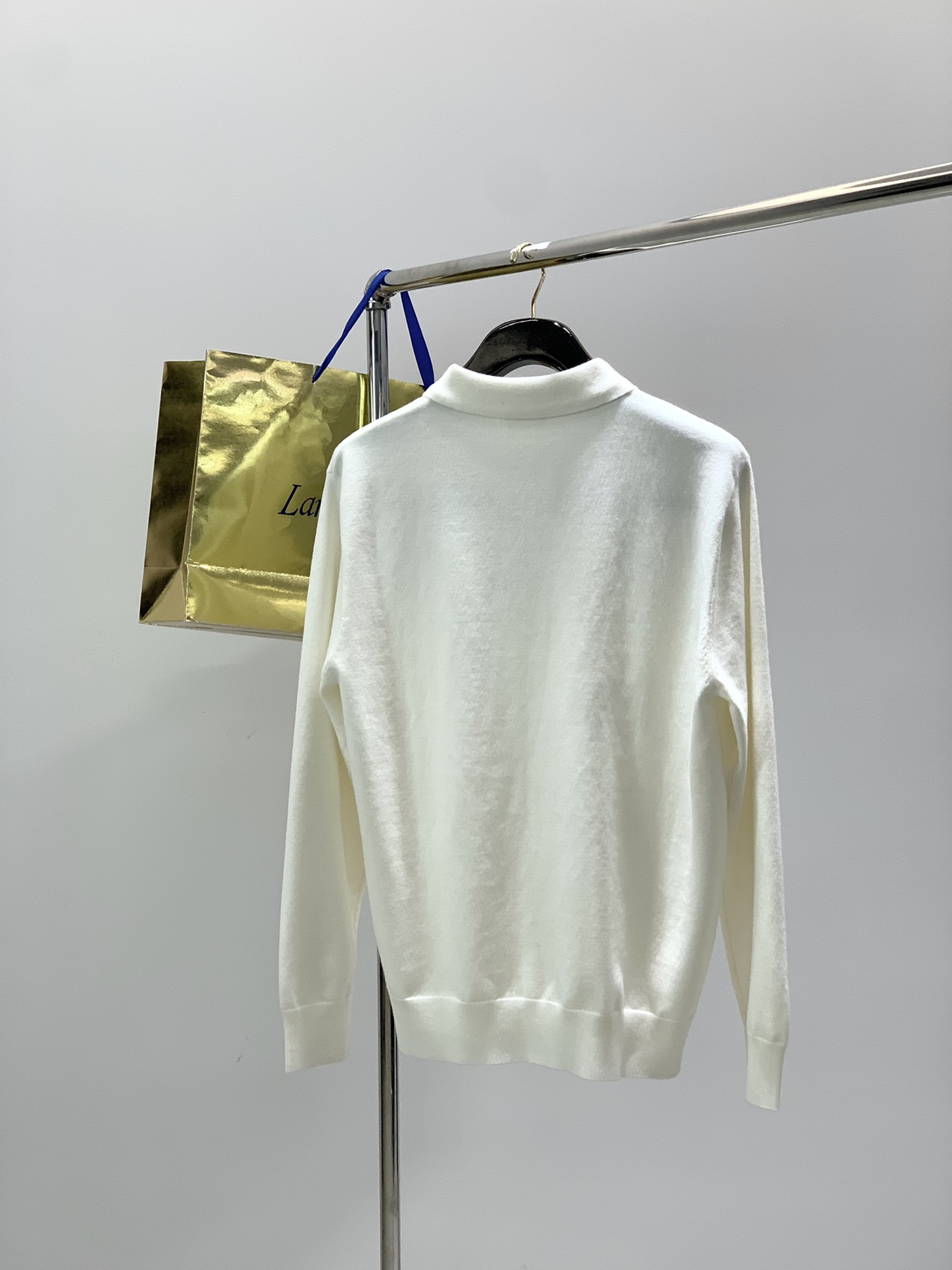 ，Celine 瑟琳，2025秋冬新品，专柜同步有售，原单狠货，时尚休闲翻领长袖针织毛衣，采用进口原版面