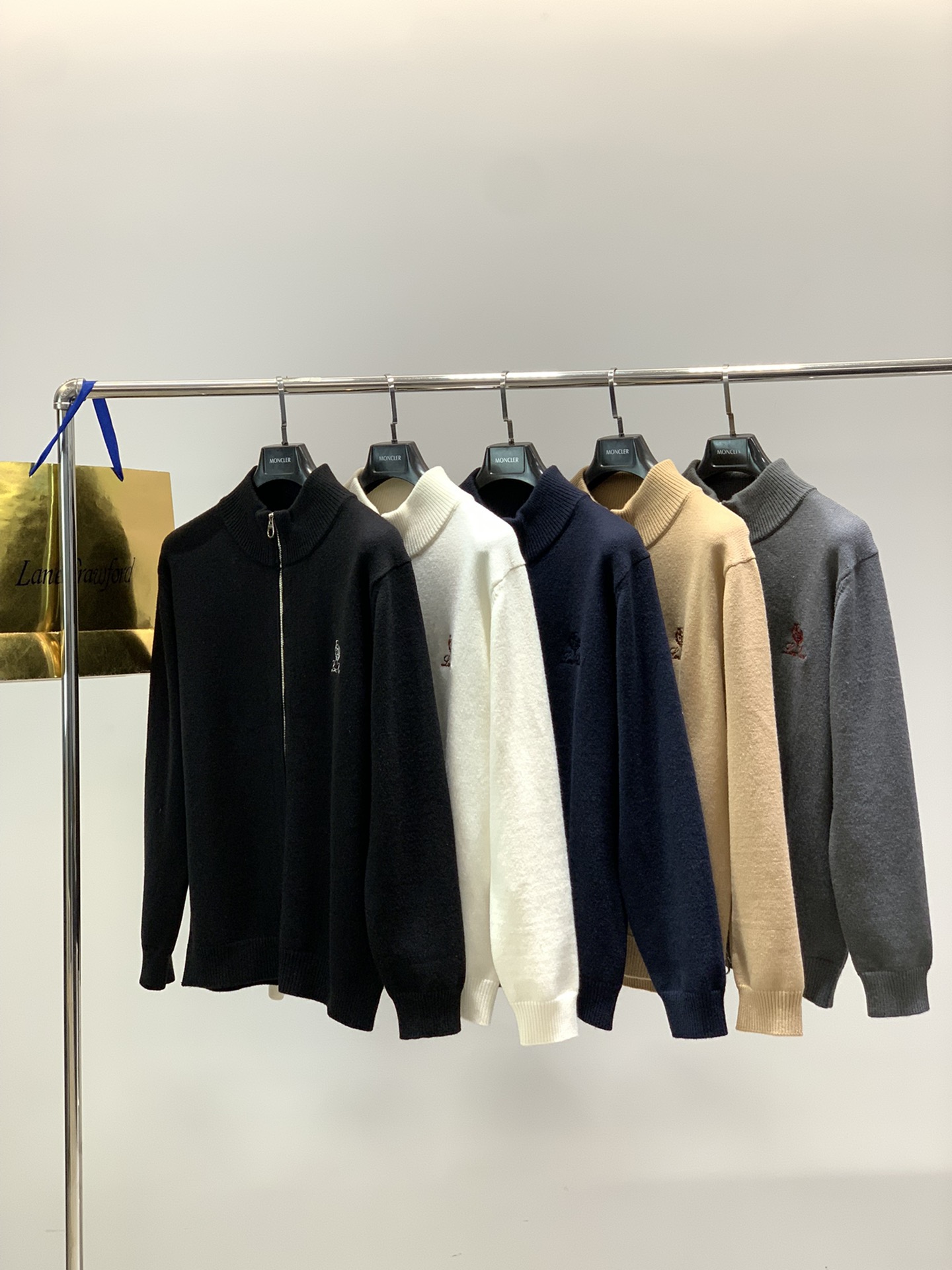 ，lP🆕(Loro Piana )，2025冬季最新品，专柜同步有售，原单狠货，时尚休闲针织开衫毛衣，采