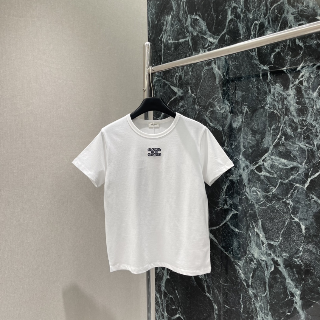 CE 25秋冬新款 凯旋门刺绣短袖T恤 正肩设计修饰肩部线条 版型挺括有型 胸前凯旋门Logo低调又有辨