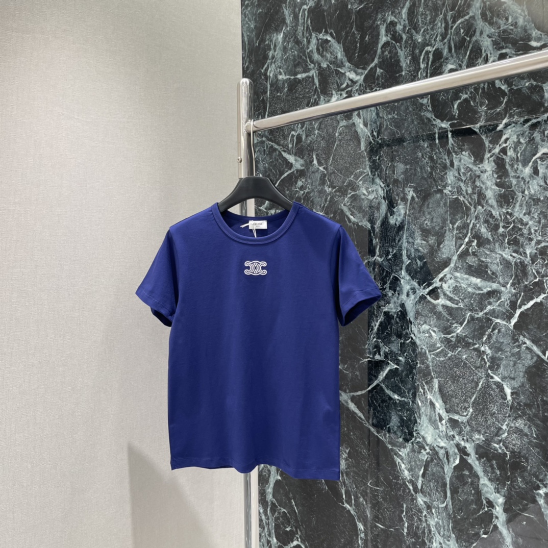 CE 25秋冬新款 凯旋门刺绣短袖T恤 正肩设计修饰肩部线条 版型挺括有型 胸前凯旋门Logo低调又有辨