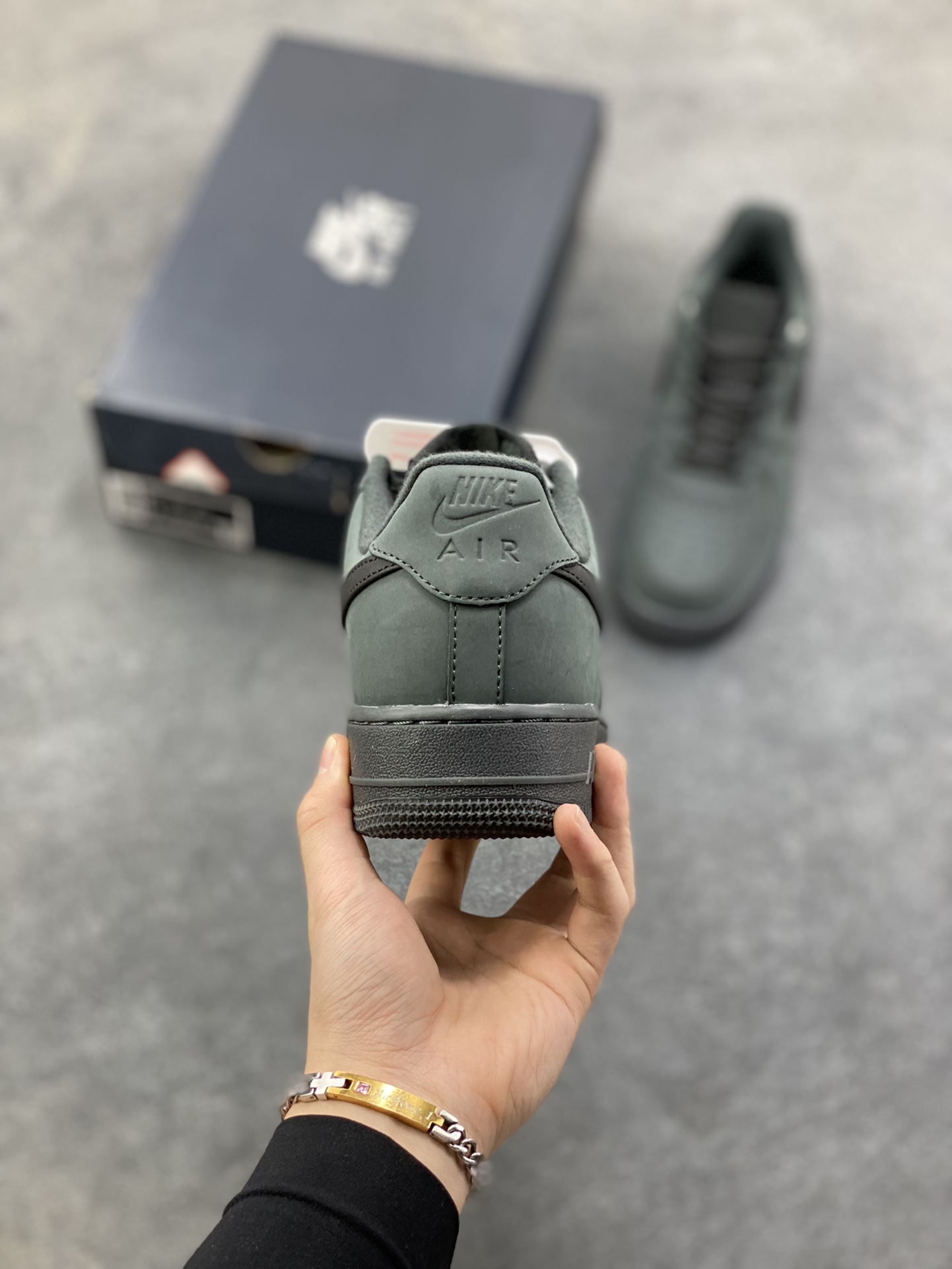 图片[4]-NIke Air Force 1 \’07 Low 空军一号低帮 运动鞋 休闲鞋 折边针车 工艺难度大 原楦头原纸板 原装鞋盒 定制五金配件 内置全掌气垫 原厂鞋底 货号：CJ9179-001 尺码：36 36.5 37.5 38 38.5 39 40 40.5 41 42 42.5 43 44 44.5 45-选品中心