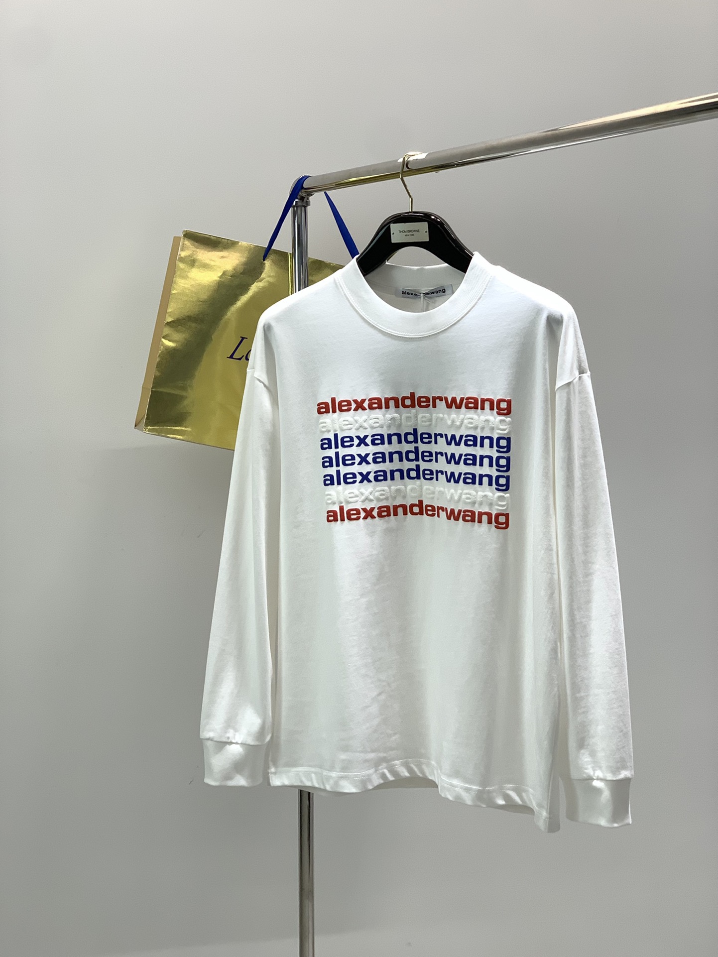 _dwC9s4eaSNUckUBVw9-VTN_qAlPdqN23CTeNb3A