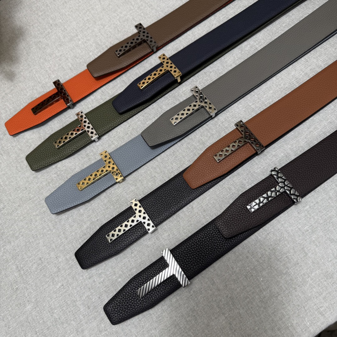 P汤姆福特最新网红爆款双面头层牛皮专柜同步3.8宽新款上市了，原版牛皮，搭配铜扣，优雅，大方用的方便。谢