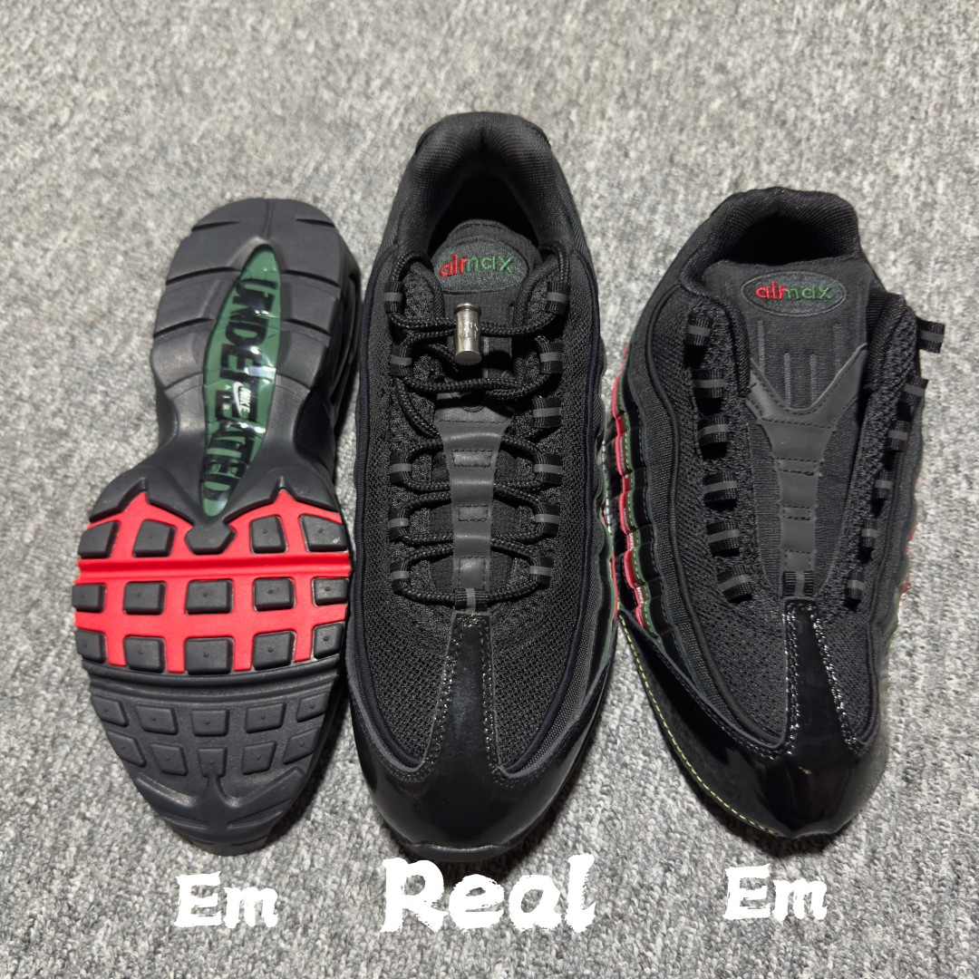 图片[2]-【小绿x/EM纯原】外贸超人气顶流单品 纯原版 UNDEFEATED x NK Air Max 95 \” Black \” 五道杠联名款低帮休闲运动鞋 IB4453-001 重金原鞋购入 独家私模 原版定制五金辅料 外贸平台充Z 高端零售专供品质 尺码：36 37.5 38 38.5 39 40 40.5 41 42 42.5 43 44 44.5 45 46 47.5 相信大家对于当年UNDEFEATED x Air Max 97 还记忆犹新，绿红色调的串标设计在当年掀起了一股潮流，市价翻倍一鞋难求的发售盛况至今依然难忘 而这一经典设计回归，UNDEFEATED 将再次同 Air Max 家族展开合作，基于Air Max 95 鞋型打造全新的联名 联名独有的串标元素及金属质感 Swoosh，整体既简洁清新，又释放出独树一帜的辨识度！-选品中心