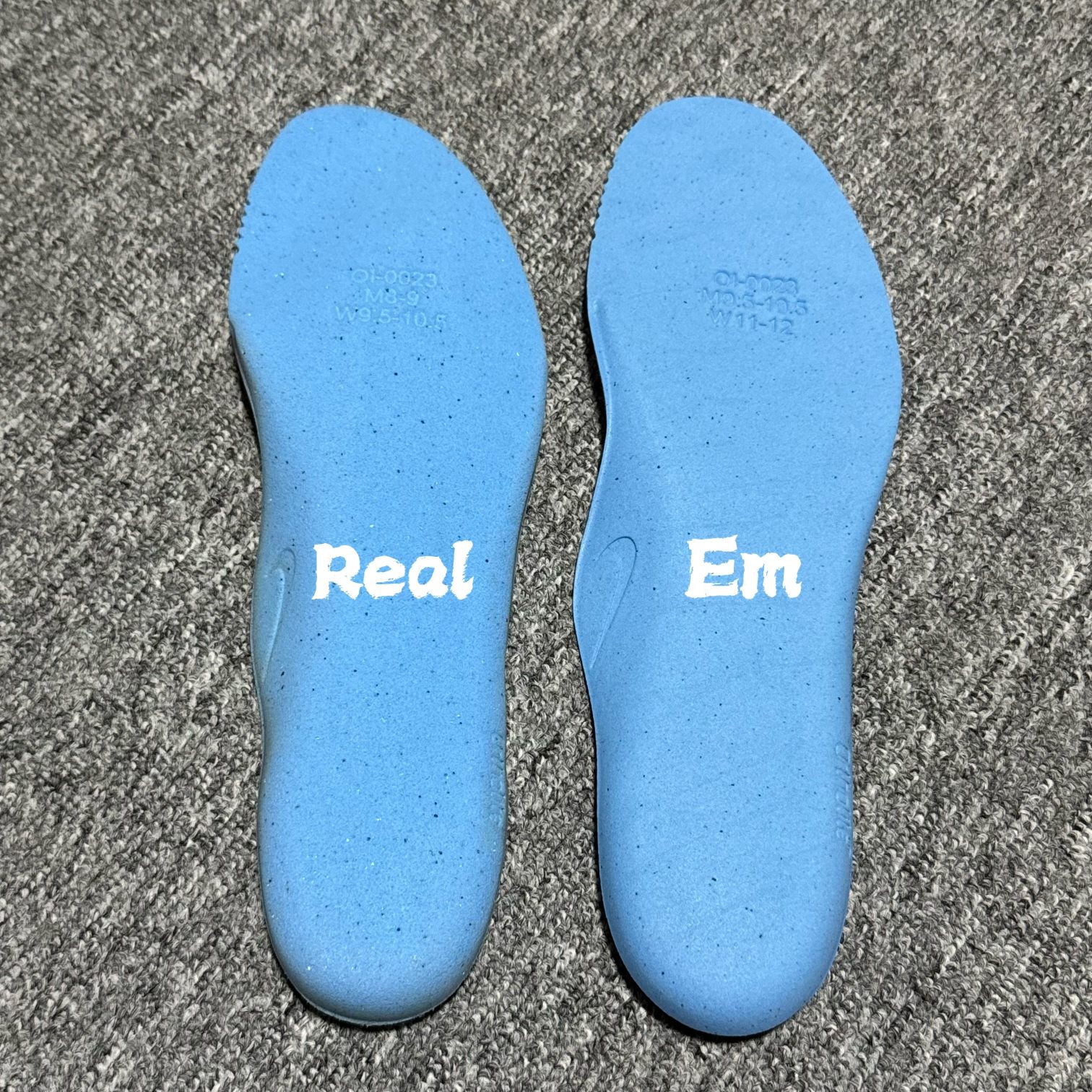 图片[9]-【小绿x/EM纯原】外贸超人气顶流单品 纯原版 UNDEFEATED x NK Air Max 95 \” Black \” 五道杠联名款低帮休闲运动鞋 IB4453-001 重金原鞋购入 独家私模 原版定制五金辅料 外贸平台充Z 高端零售专供品质 尺码：36 37.5 38 38.5 39 40 40.5 41 42 42.5 43 44 44.5 45 46 47.5 相信大家对于当年UNDEFEATED x Air Max 97 还记忆犹新，绿红色调的串标设计在当年掀起了一股潮流，市价翻倍一鞋难求的发售盛况至今依然难忘 而这一经典设计回归，UNDEFEATED 将再次同 Air Max 家族展开合作，基于Air Max 95 鞋型打造全新的联名 联名独有的串标元素及金属质感 Swoosh，整体既简洁清新，又释放出独树一帜的辨识度！-选品中心