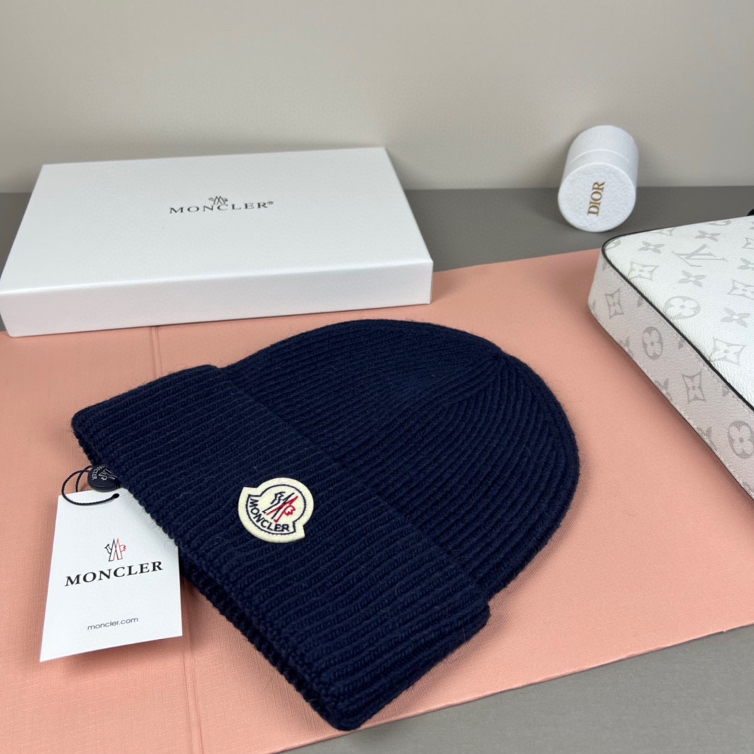 配防尘袋🌺【蒙囗MONCLER】官网经典款，认准品质哦，市场唯一对品质细节，百分之70羊毛，30兔毛针织
