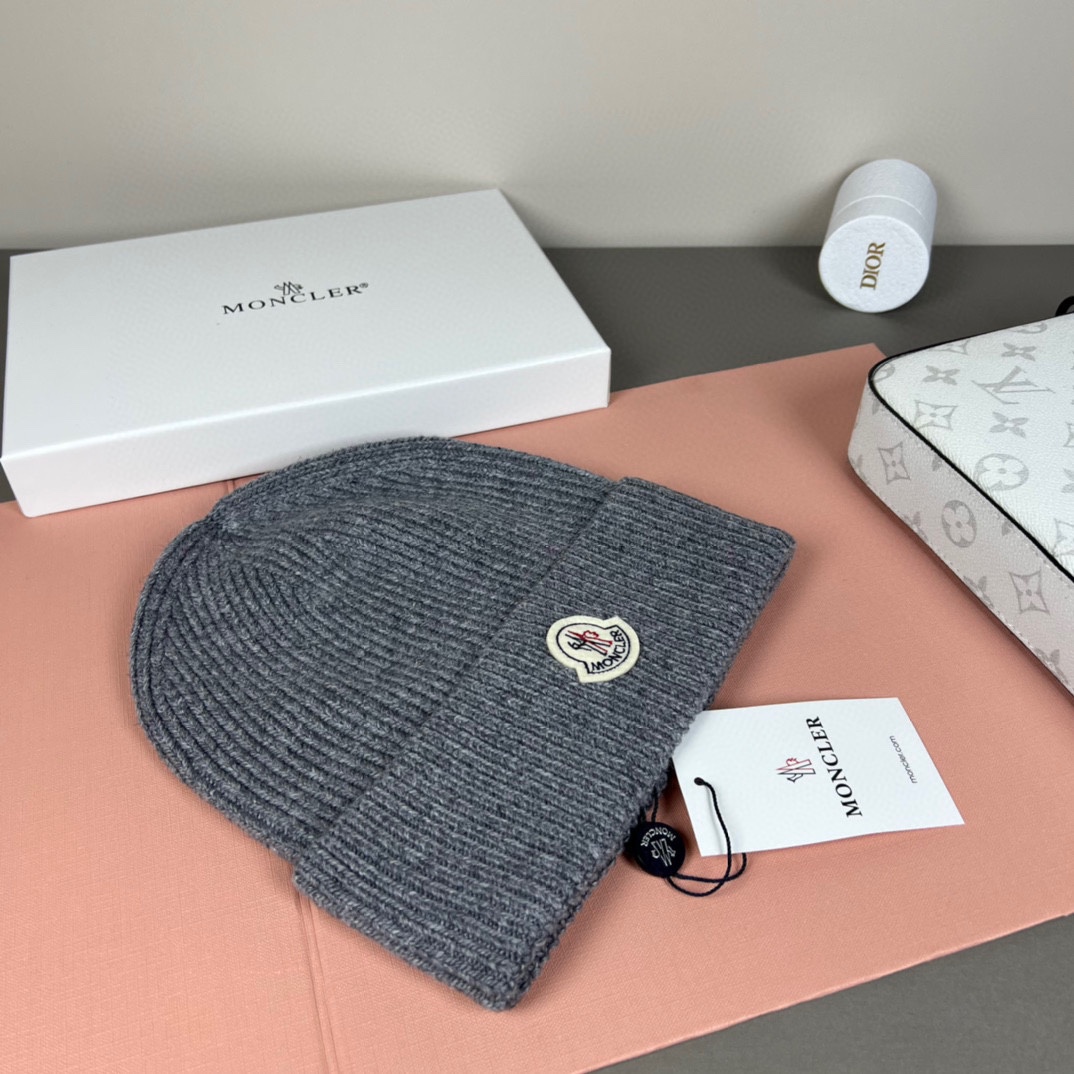 配防尘袋🌺【蒙囗MONCLER】官网经典款，认准品质哦，市场唯一对品质细节，百分之70羊毛，30兔毛针织
