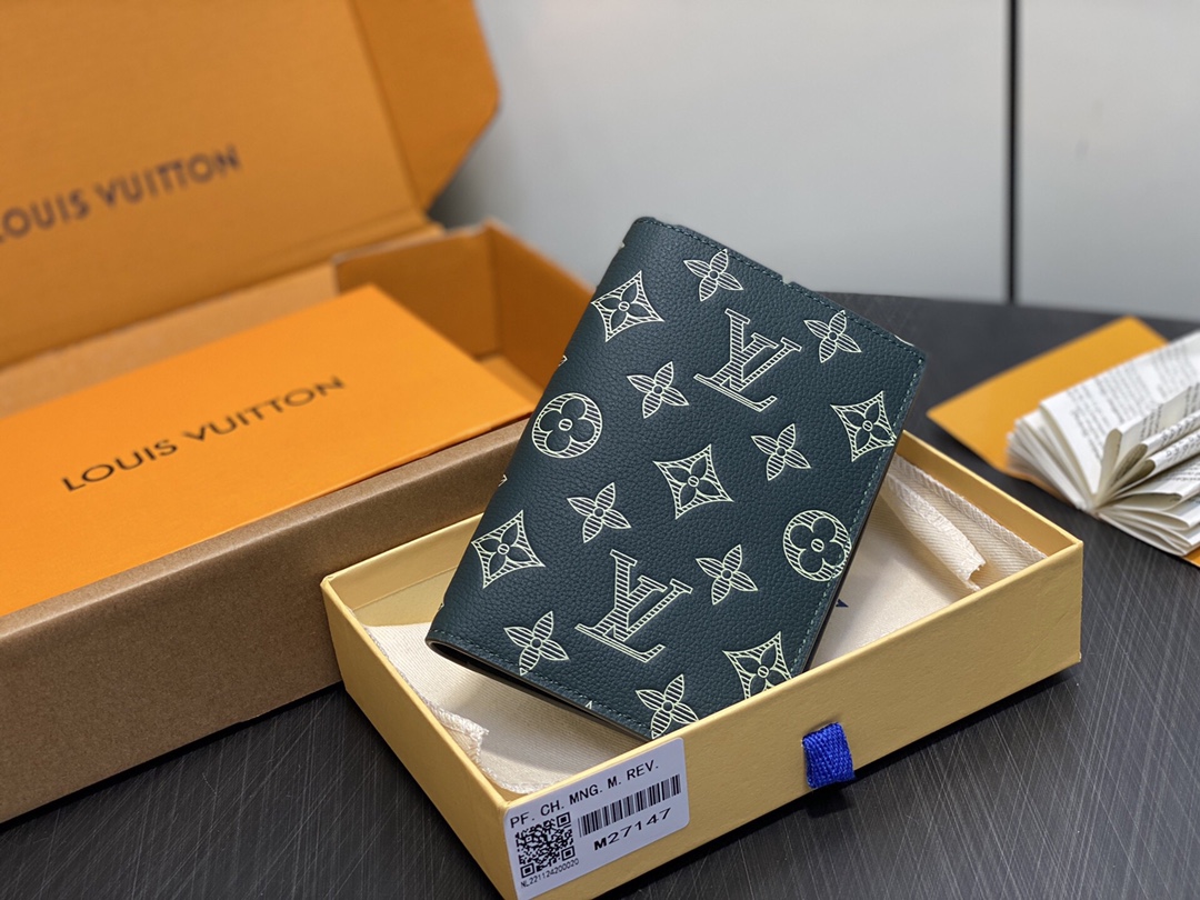 LV Style Beige Leather Passport Cover Lookbook Reference image 1