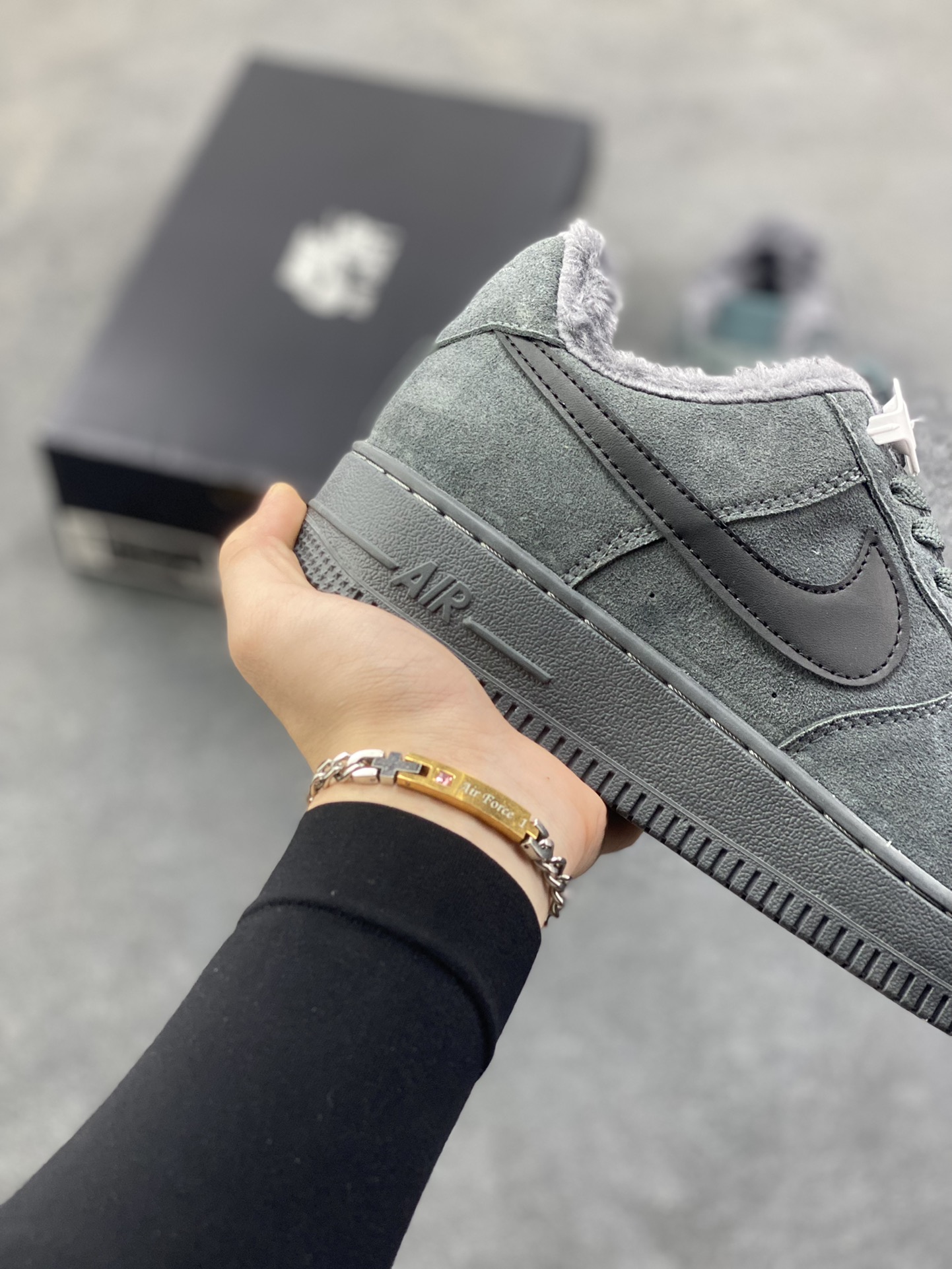 图片[6]-NIke Air Force 1 ‘07 Low 空军一号低帮 运动鞋 休闲鞋 折边针车 工艺难度大 原楦头原纸板 原装鞋盒 定制五金配件 内置全掌气垫 原厂鞋底 货号：DV3464-002 尺码：36 36.5 37.5 38 38.5 39 40 40.5 41 42 42.5 43 44 44.5 45-选品中心