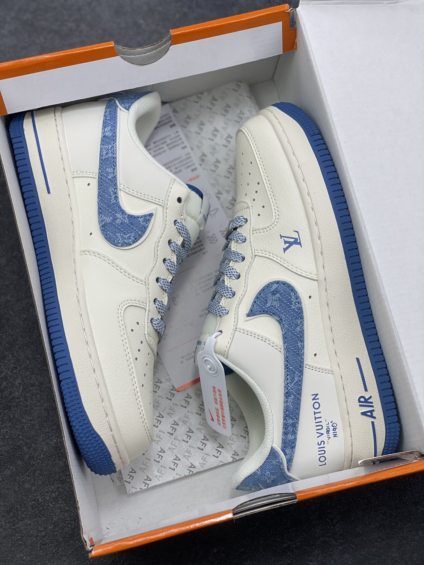 图片[9]-NIke Air Force 1 ‘07 Low “LV联名-牛仔蓝”空军一号 低帮 运动鞋 休闲鞋 折边针车 工艺难度大 原楦头原纸板 原装鞋盒 定制五金配件 内置全掌气垫 原厂鞋底 货号：SM6668-130 尺码：36 36.5 37.5 38 38.5 39 40 40.5 41 42 42.5 43 44 44.5 45-选品中心